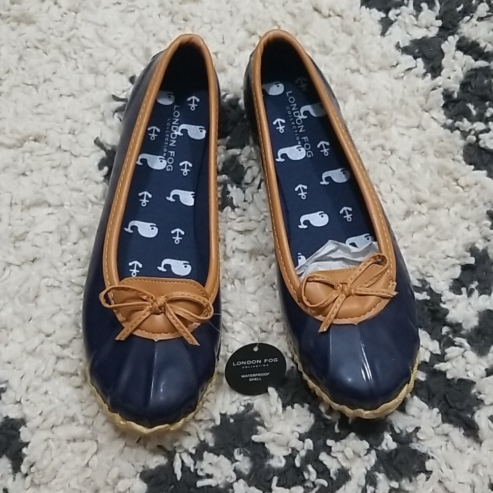 Waterproof Flats